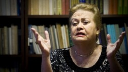 M. Hildebrandt explica el significado de "Jalar la alfombra"