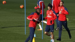 Cavani se recuperó de lesión y reaparecería ante el Olympique