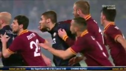 De Rossi metió un puñetazo que le costó quedar fuera de Italia