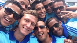 Cristal a la moda del Oscar: hicieron divertido selfie