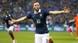 Francia venció 2-0 a Holanda con golazos de Benzema y Matuidi