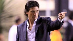 Ángel Comizzo dejó la 'U', ¿para dirigir al Morelia de México?
