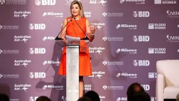 Reina Máxima: "Hay que apoyar pequeños emprendimientos en Perú"