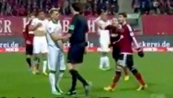 Jugador admite que se tiró y juez se retracta tras cobrar penal