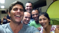 Elenco de "Magallanes" se une a la fiebre de los 'selfies'