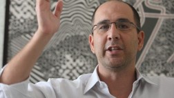 Policía sufrió amenaza de aborto tras agresión de Pablo Secada