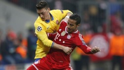 Mesut Özil, el blanco de las críticas tras la caída del Arsenal
