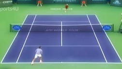 Roger Federer eliminó a Tomy Haas con jugadas de lujo como esta