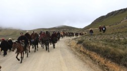 Ronderos retuvieron por siete horas a dos trabajadores