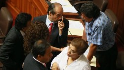 ¿Qué pide la oposición para dar voto de confianza al Gabinete?