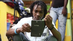 La empobrecida Haití fabrica su propia tablet Android