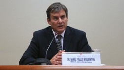 Figallo: Hay que conversar y tender puentes con la oposición