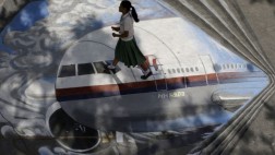 Malasia: hasta la NASA busca al avión desaparecido