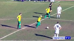 Fair Play: dejó que rival le anote gol porque marcó sin querer