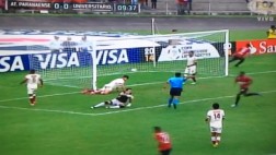 El autogol de Dalton Moreira que puso adelante a Paranaense