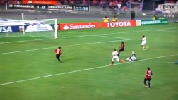 La clamorosa ocasión de gol que perdió Paranaense ante la 'U'