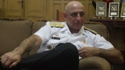Comisión López Meneses cita a ex jefes militares Cueto y Howell