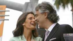 Andrea Bocelli se casó tras 12 años de noviazgo