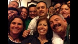 La historia detrás del ‘selfie’ de Lourdes y los ‘reformistas’