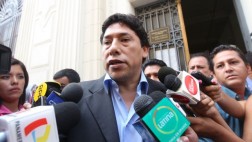 Alexis Humala se hace bombero