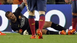 Víctor Valdés fue operado y estará siete meses de baja