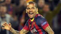 Manchester City tendría en la mira al brasileño Dani Alves