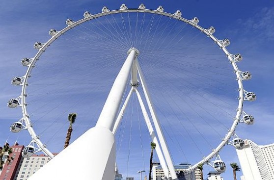 Las Vegas inaugura la rueda de la fortuna más alta del mundo