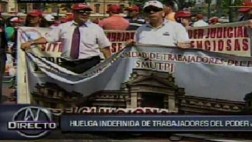Puno: trabajadores judiciales quemaron cientos de expedientes