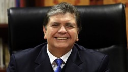 "Y te vas, y no te has ido", por Abelardo Sánchez León