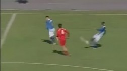 Mira este golazo de mediocampo a lo Wayne Rooney en Montenegro