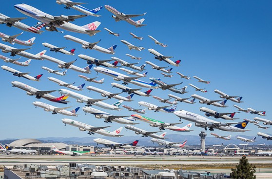 Esta imagen representa el gran tráfico aéreo de Los Ángeles