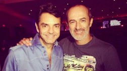 Carlos Alcántara y Eugenio Derbez juntos en los Premios Platino