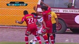 Mira el golazo de Ovelar de tiro libre con zurda siendo derecho