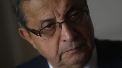 "Si el rector de la Garcilaso no va al Congreso, será forzado"