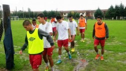 Universitario se ilusiona con "un triunfo" ante Vélez