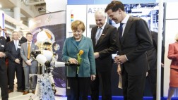 Robots toman Hannover en la mayor feria industrial del mundo