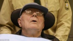 Indemnizan a ex guardia de Auschwitz acusado de 10.000 muertes
