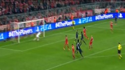 El golazo de Evra que silenció el Allianz Arena de Múnich