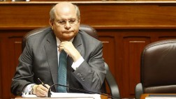 Denuncia constitucional contra ministro Cateriano fue archivada