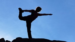 Conoce cuáles son los beneficios del yoga