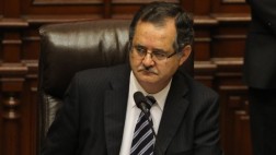 Congresista quiere renunciar para tentar presidencia regional
