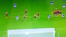 Farfán reapareció con este golazo de tiro libre en el Schalke