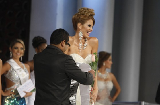 Jimena Espinosa es la nueva Miss Perú Universo