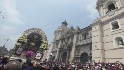 Señor de los Milagros recorrerá el centro de Lima este viernes