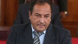 Presidente de la región Tumbes fue citado por el Congreso