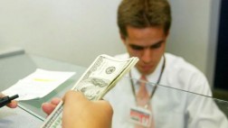 Tres consejos para no ser engañado por el sistema financiero