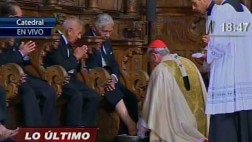 Cardenal Cipriani lavó los pies a doce ancianos de asilo