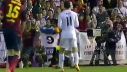Gareth Bale y su golazo al Barcelona visto al ras del campo
