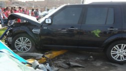 Combi con deuda de S/. 38.000 por multas protagonizó accidente