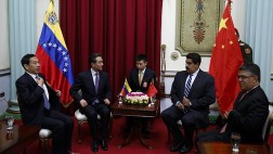 China llama a venezolanos a resolver diferencias con el diálogo